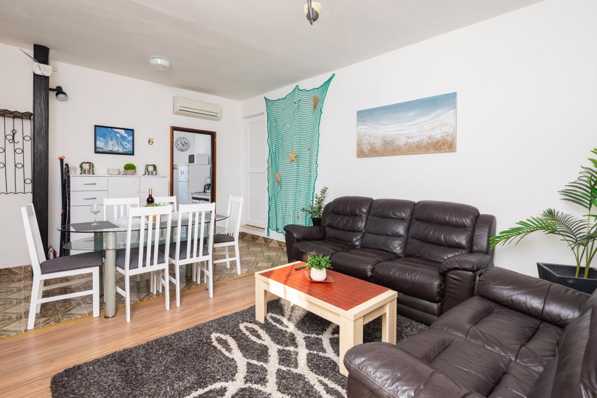 Urban Edge - Beach Apartments Omiš Dış mekan fotoğraf