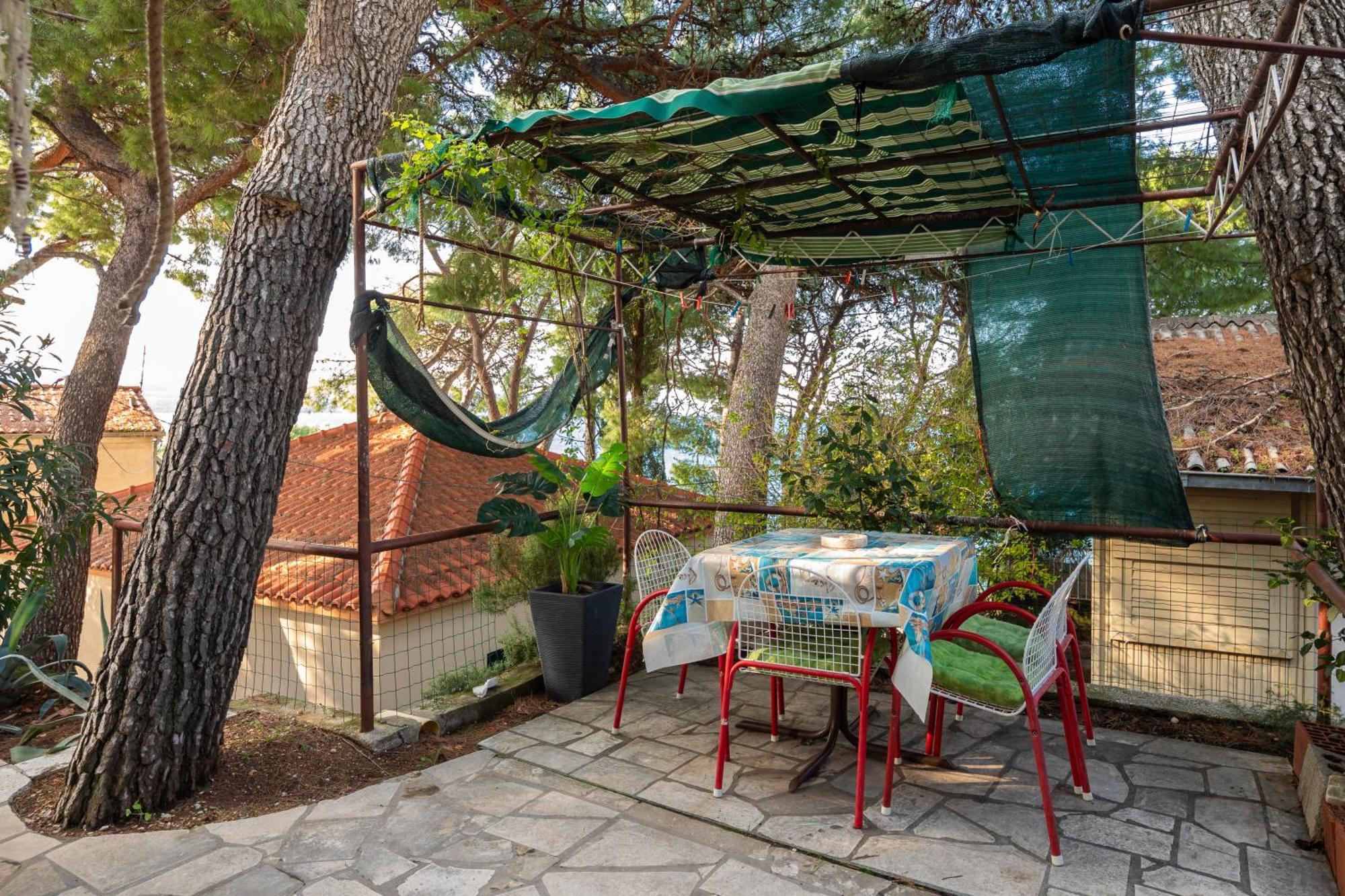 Urban Edge - Beach Apartments Omiš Dış mekan fotoğraf