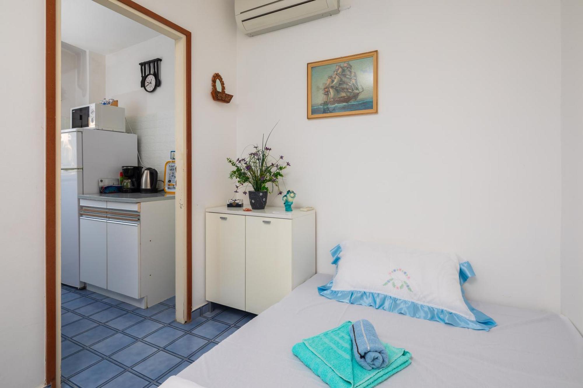 Urban Edge - Beach Apartments Omiš Dış mekan fotoğraf
