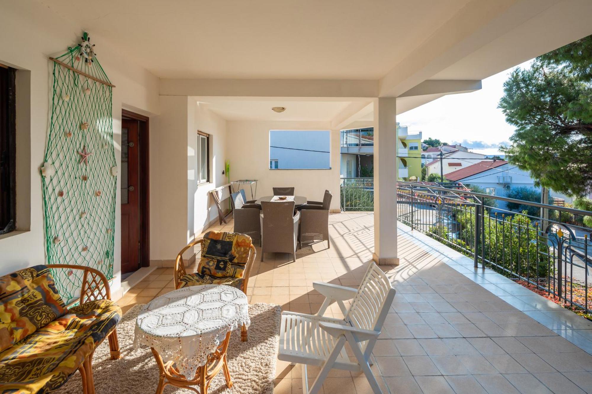 Urban Edge - Beach Apartments Omiš Dış mekan fotoğraf
